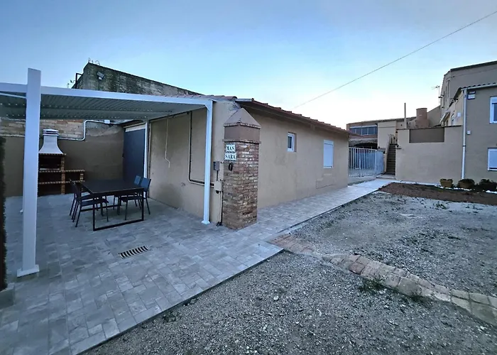 Holiday home Mas Sara Cabanes (Catalonia)